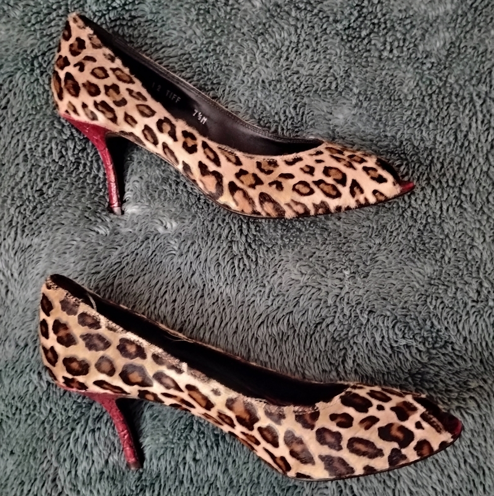 DONALD J PLINER Animal Print Heels Shoes Women's Size 7.5 - Picture 3 of 6